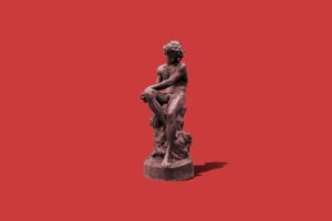 sculpture in flat backgroun.red